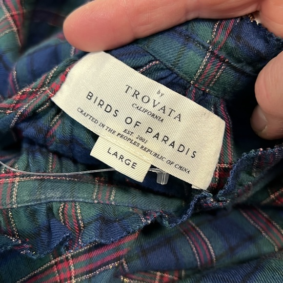 Trovata | Birds Of Paradise NWOT Plaid Flutter Sleeve Blouse - Picture 9 of 9